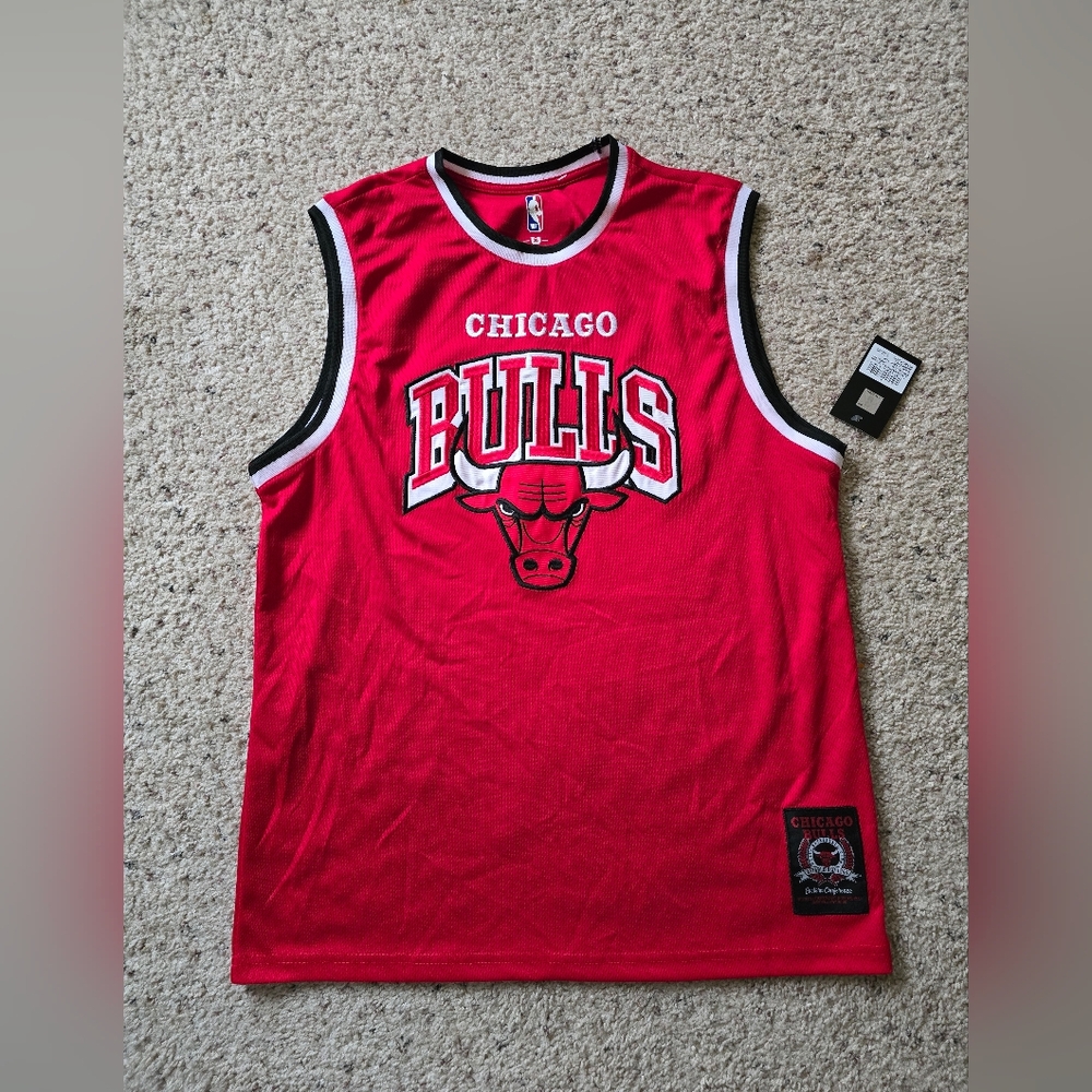 Chicago Bulls Red Youth Jersey, Large